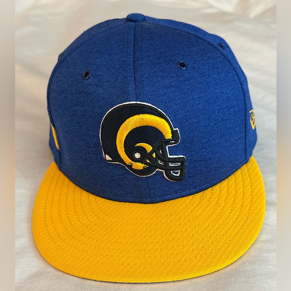 New Era 59Fifty Men/Women Los Angeles Rams Sideline Helmet Royal Blue Fitted Hat